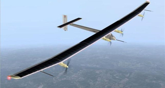 El Solar Impulse aspira a volar día y noche sin combustible gracias a esta energía optimizada desde el panel solar hasta la hélice y al trabajo de todo un equipo de especialistas.