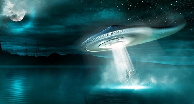 7 teorías sobre los contactos extraterrestres