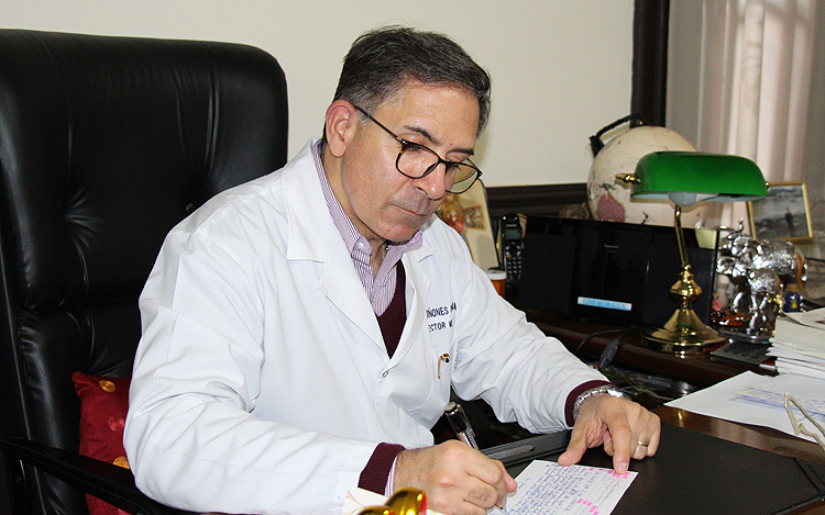 Dr. Roberto Quiñones Molina: «La actitud positiva representa hasta el 40 por ciento del éxito en la rehabilitación de un paciente»