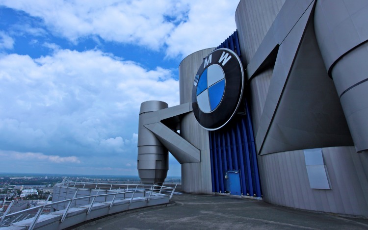 Dos años antes de lo previsto, BMW Group ofrecerá 25 modelos electrificados.