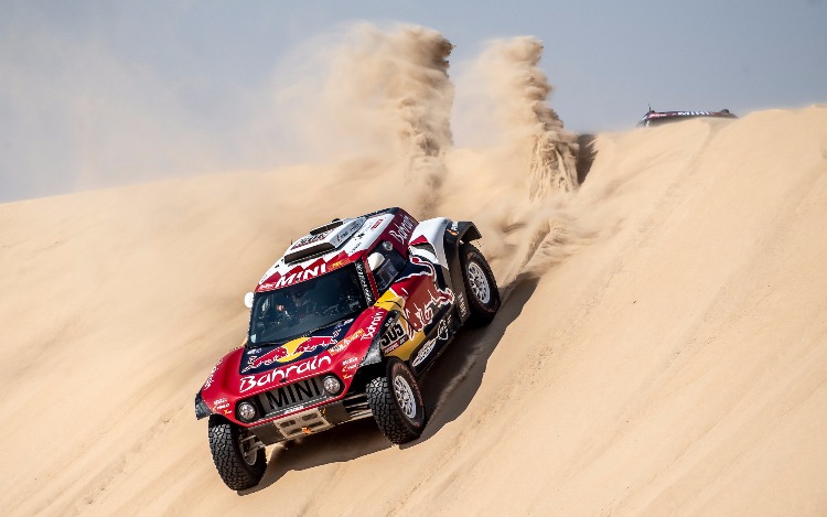 Carlos Sainz, al mando de un MINI John Cooper Works Buggy, se adjudicó el Rally Dakar 2020