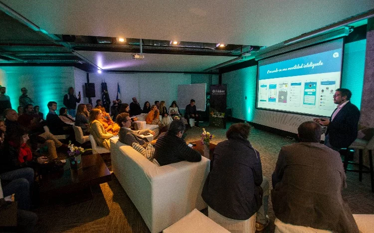 También te puede interesar esta nota... Llega Ualabee, la primera APP colaborativa que va a revolucionar el transporte urbano