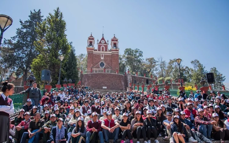 También te puede interesar esta nota... Scholas Occurrentes y su programa “Scholas Ciudadanía” reúnen a más de 300 estudiantes mexicanos para buscar soluciones a sus principales preocupaciones: la inseguridad y la discriminación.