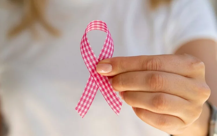 También te puede interesar esta nota... Terapia hormonal contra el cáncer de mama: ¿Una nueva esperanza para reducir el riesgo de demencia?