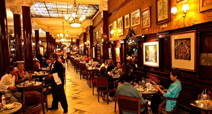 También te puede interesar esta nota... Tomar un café en Buenos Aires, un hábito que podría convertirse en Patrimonio de la Humanidad